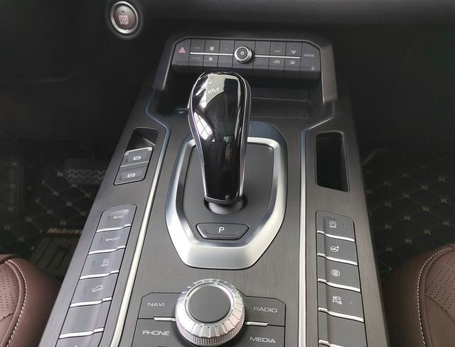 到店实拍2021款长城WEY VV6！售14.80万元起