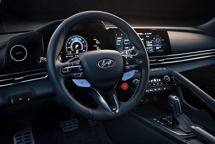 赛道试驾现代Elantra N，扮猪吃老虎可真有你的