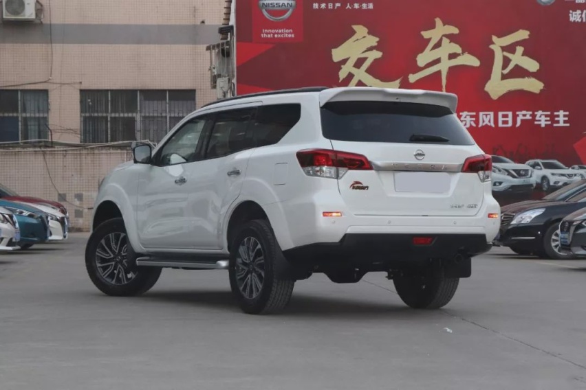 30万内硬派合资/进口SUV就几款，再挑剔也没得可选了！