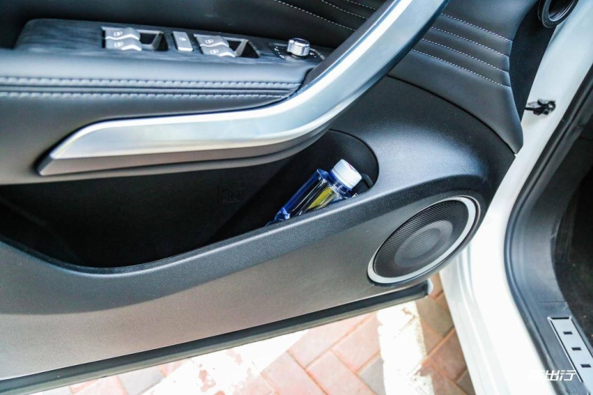 自主豪华旗舰注入更多动力 试驾WEY VV7 GT PHEV