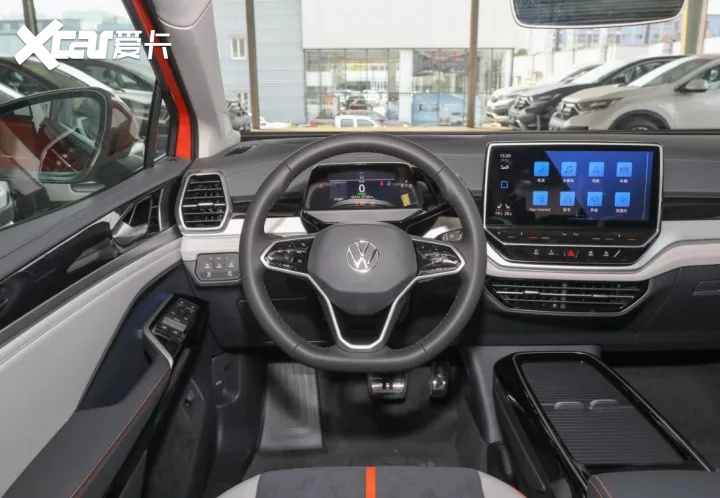 30万预算，Model Y、ID.6 CROZZ，谁才是最潮玩家？