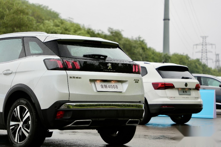 紧凑型SUV“三国杀”：4008VS RAV4 VS途岳