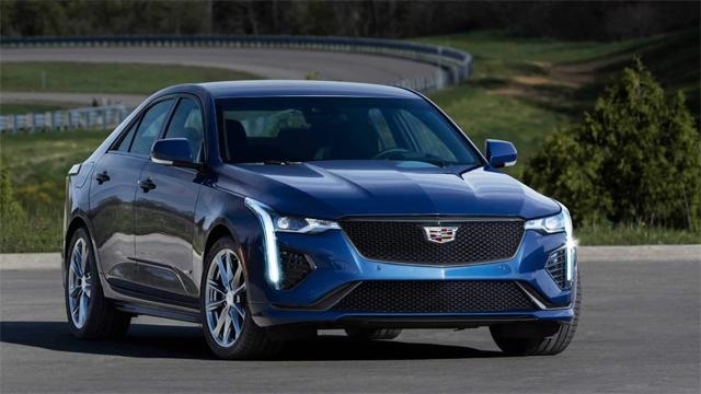 20万起最强车型，豪华、后驱、300多马力，凯迪拉克CT4抢