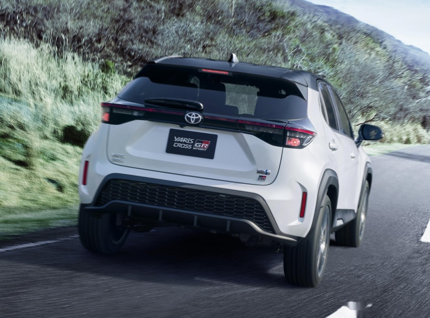 燃油/混动双版本可选 丰田YARiS Cross GR Sport发布 悬架升级