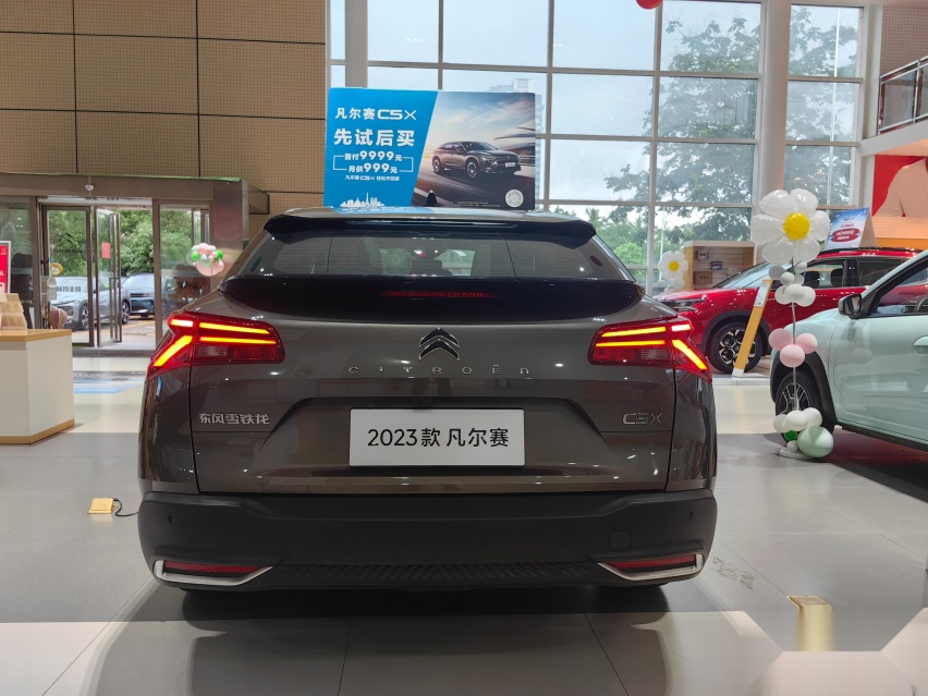 最凡尔赛的B级车，它是15万预算无法忽略的选择！