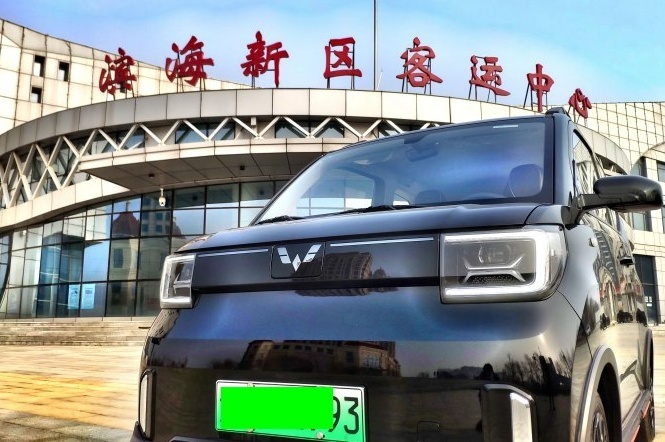 6万多放弃了长安，提了一台“黑武士”，好开酷炫，续航还有300km