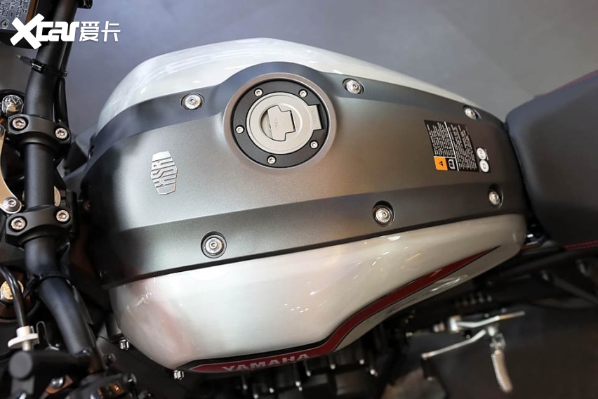 向经典复古致敬 2020款雅马哈XSR900实拍解析