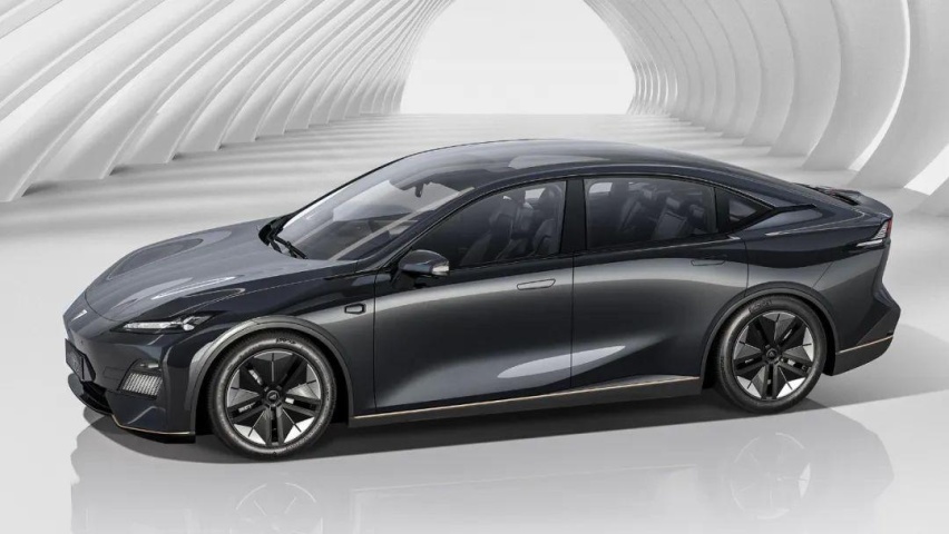 比Model 3便宜10万!长安深蓝SL03值不值?