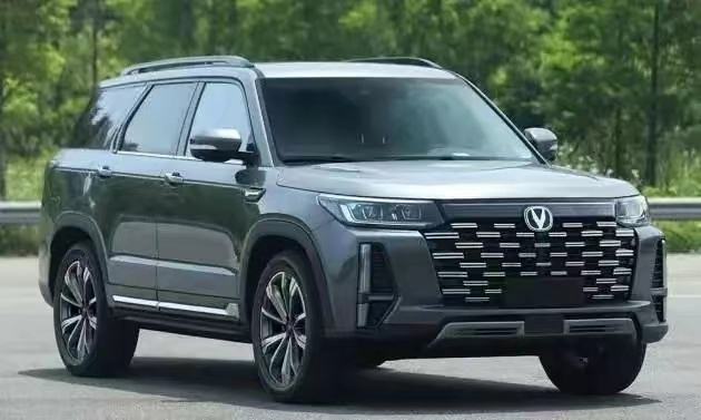有望采用8AT？长安新一代CS95曝光，外观比陆巡霸气！