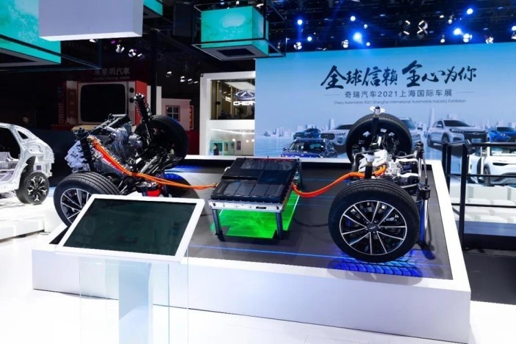 正儿八经的“奇瑞王”!鲲鹏混动DHT装车,4.9秒破百