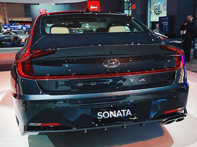 全新现代Sonata海外实车