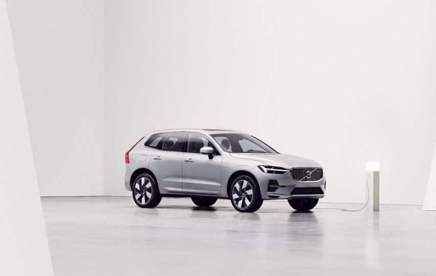 沃尔沃XC60 T8对比奥迪Q5L，看看豪华品牌新能源SUV有多强？