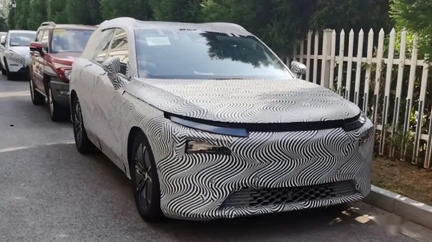 小鹏G7前瞻，缩小版轿跑G9？或比Model Y便宜3万起