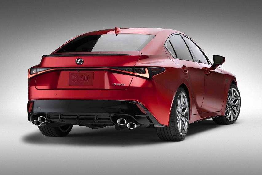 V8版售价不足6万美元 雷克萨斯IS500真香！