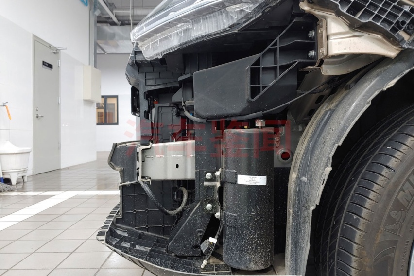 工艺品质追平同价等级燃油车 威马EX5拆解报告 防护有待提升