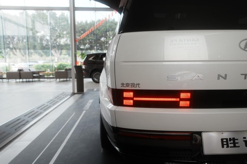 2.0T+8AT!不到30万买合资方盒子 有人看完设计直接冲了