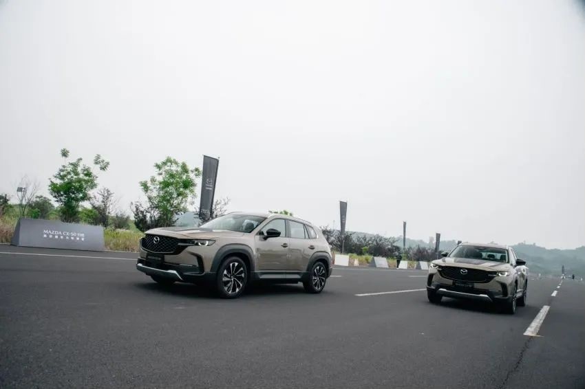 巅峰对决演绎破茧之力 马自达CX-50行也独占日系SUV三强首位