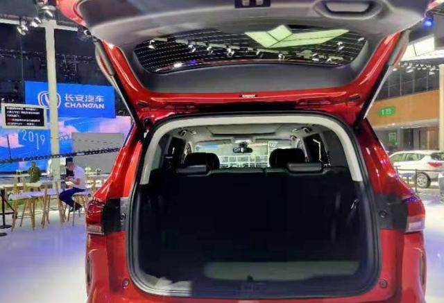 成都车展科赛GT登场！蓝鲸2.0T+爱信8AT兼顾运动与空间
