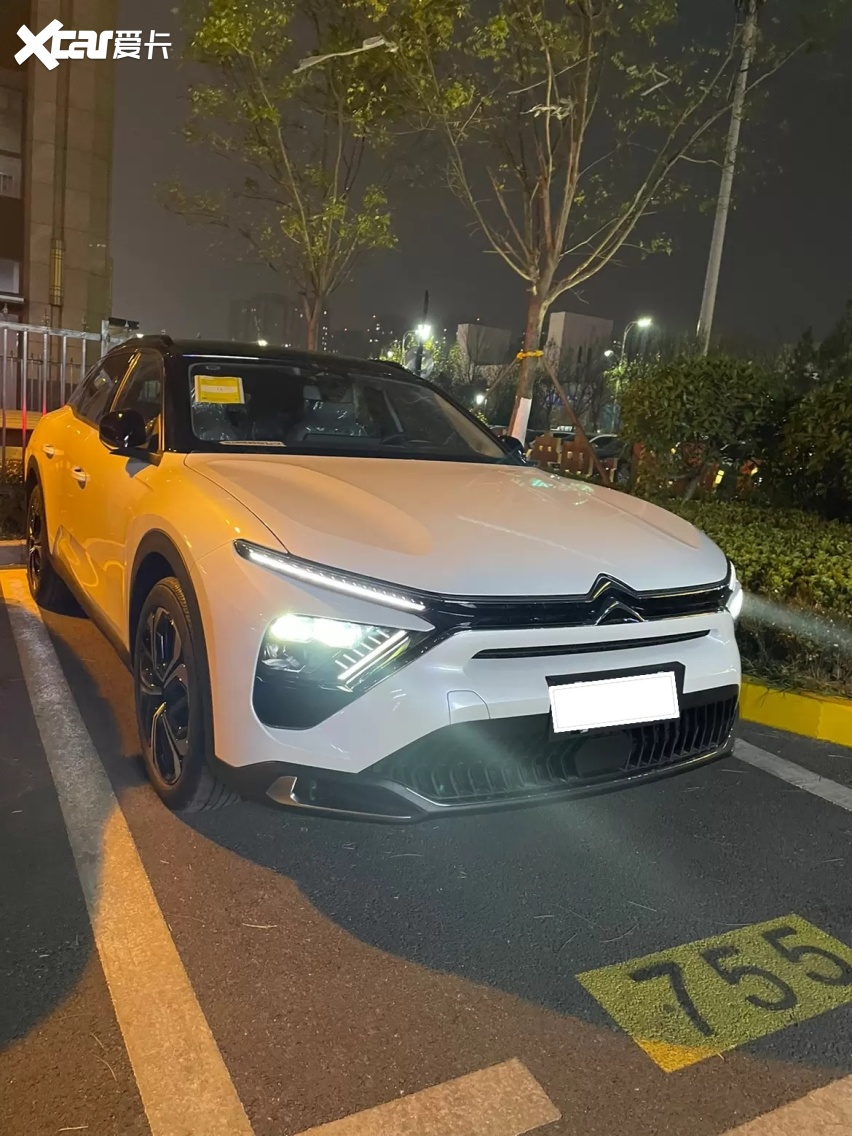 开惯爱丽舍，再开凡尔赛C5 X，感受到了轿车与旅行车的差距