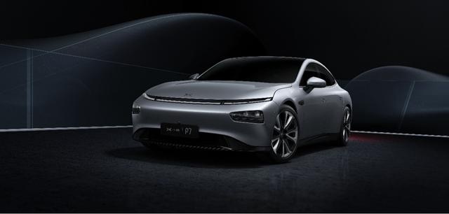 纯电动热门车型大对比 特斯拉Model 3 VS 小鹏P7