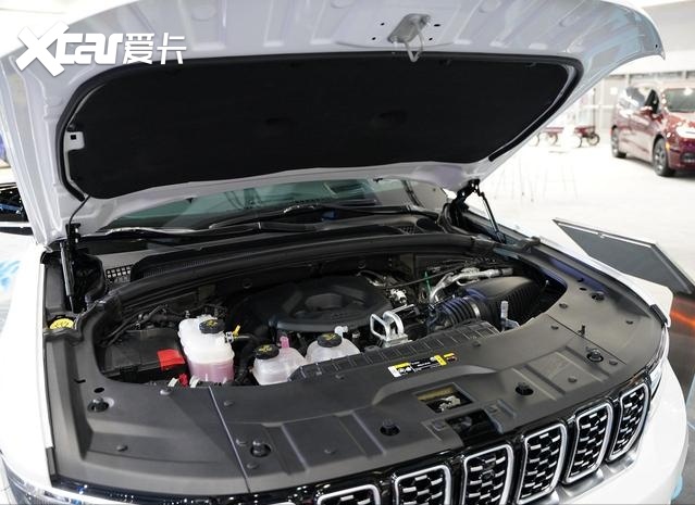 搭载插混系统 全新Jeep大切诺基4xe将于2月11日预售