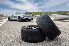 倍耐力扩大电动车轮胎技术，P ZERO TROFEO RS首亮赛道