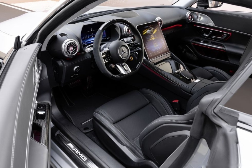 全新AMG GT亮相,零百3.2s，4.0T大V8+隐藏式尾翼