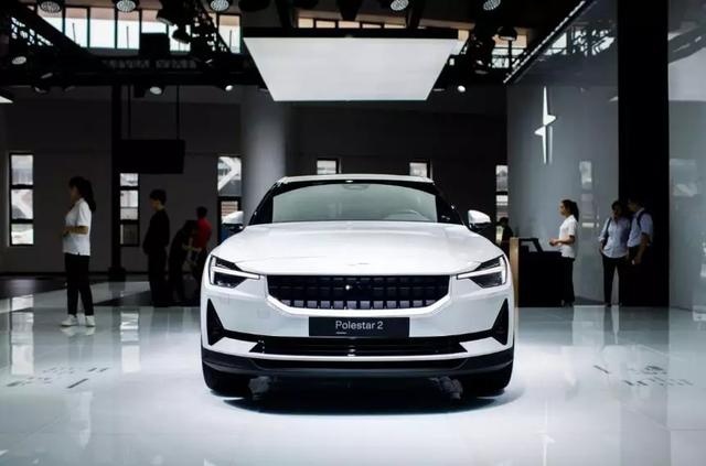 看极星2与Model 3隔空对弈 体会极星生而为王的野心