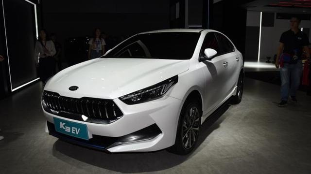 3分钟看车圈：搭载华为系统的新宝骏E300有哪些黑科技？