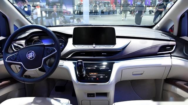 嘉华、赛那恐怕难以撼动它，新款别克GL8陆上公务舱更香了？