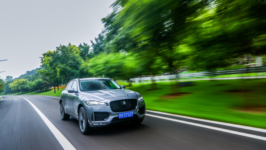 穿西装享受纯粹的驾驶乐趣 试驾捷豹F-Pace 2.0T赛旗