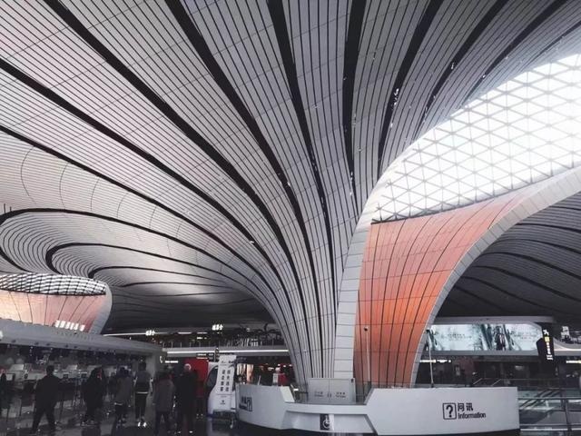 这台奔驰全新EQC能给你带来什么?