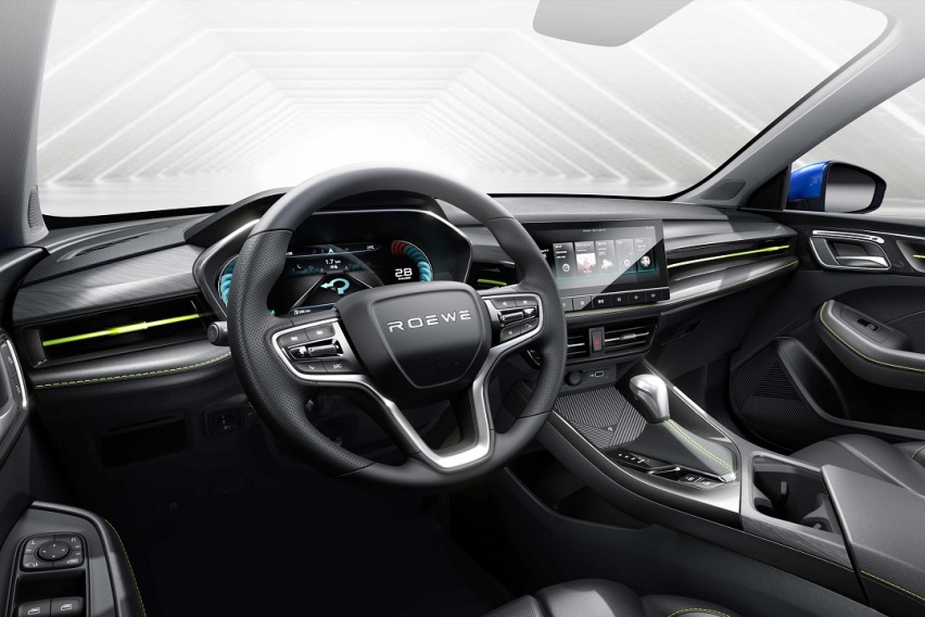 autohomecar__ChsEvmBQQBKABuRCAAjdqE5GbuU251.jpg