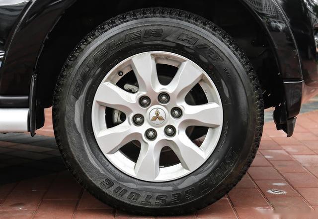 能越野能顾家，推荐3款40万内能落地的合资四驱SUV！