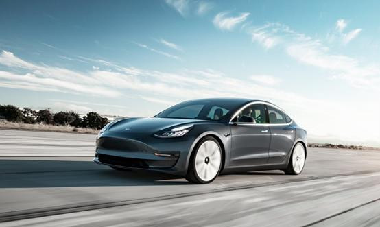 国产长续航后驱版特斯拉Model3已提前下线