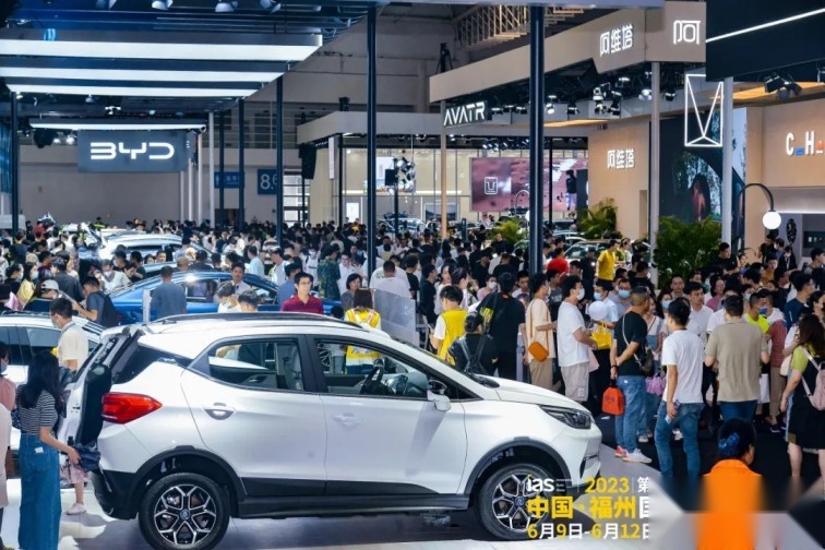 超50个知名品牌齐聚！第43届福州国际汽车展览会6月7-11日见