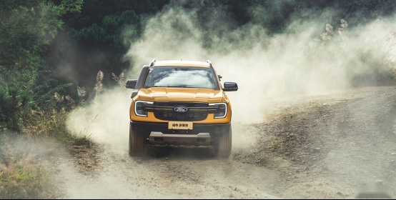 F-150猛禽的纯血兄弟 福特游骑侠Ranger上市，售14.58万起