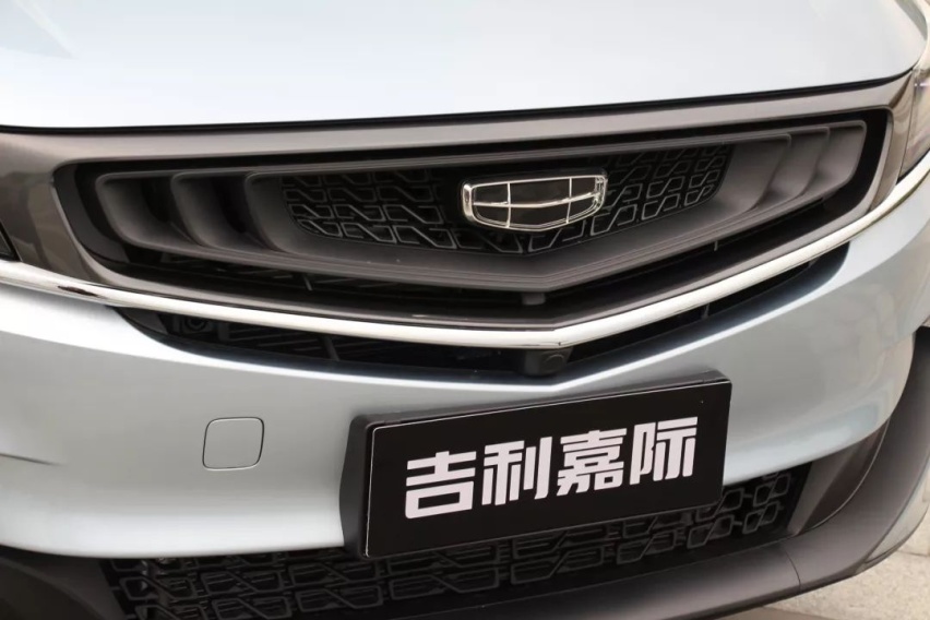 四缸、6AT、11万多，这样的MPV你还不买？