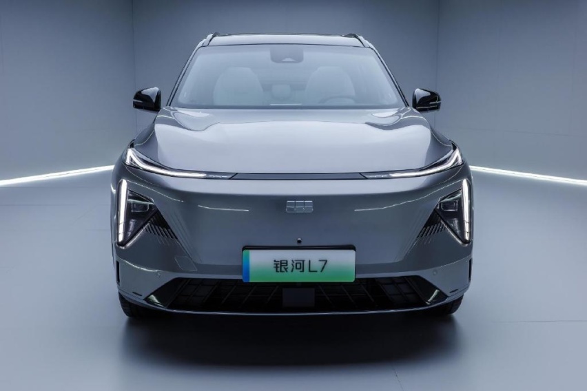 解密吉利银河攻势：每个季度一款车，渠道直营+代理，统一定价