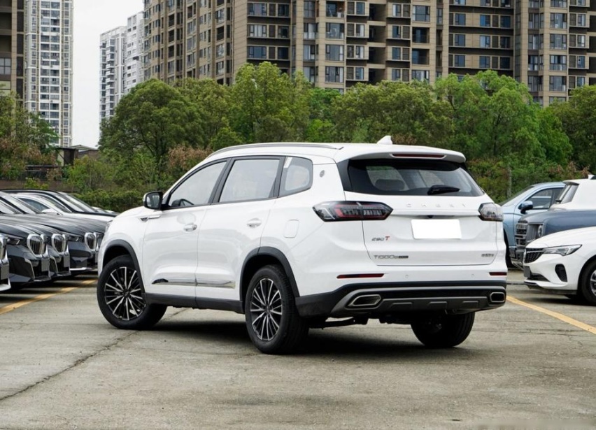 瑞虎8 PLUS推出新增车型，能否在销量上超越长安CS75 PLUS