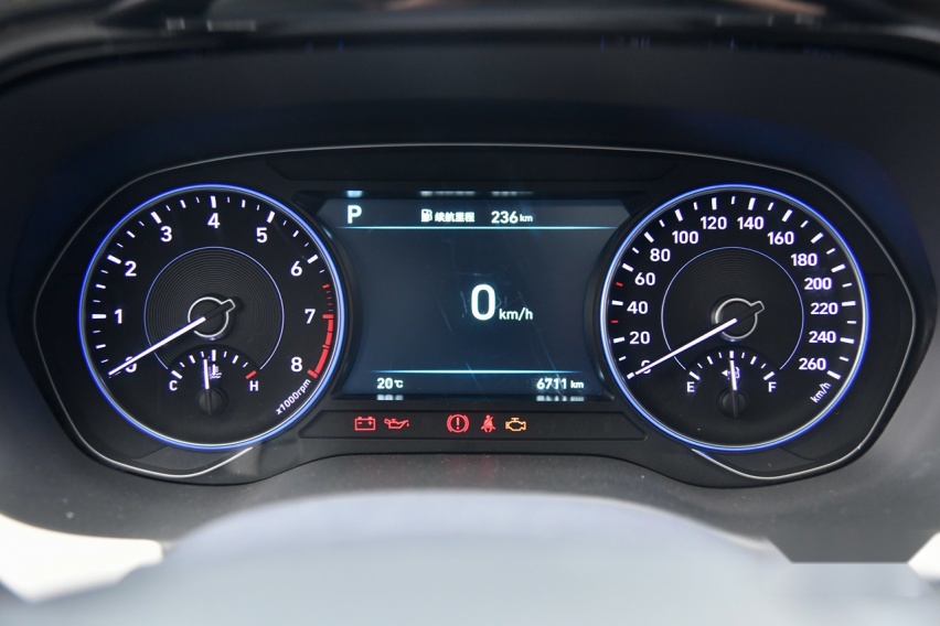 试驾帕里斯帝 平易近人的韩系大7座SUV
