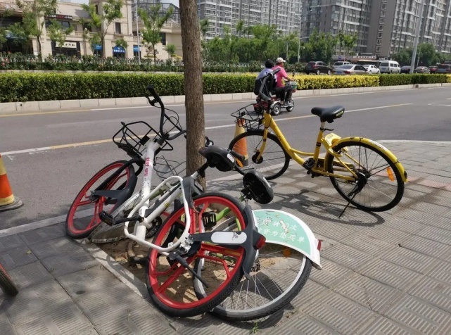 一地鸡毛之后 小品牌再难玩转共享单车