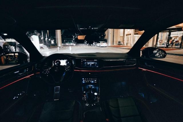 主打年轻个性 一汽大众首款Coupe SUV 探岳X登场