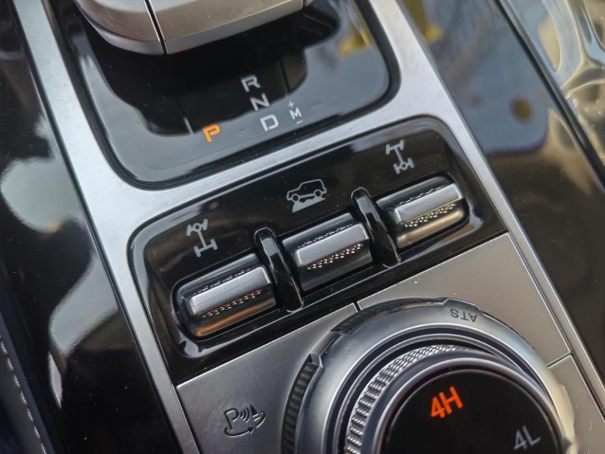 BJ60上市首月销量破3000，从一见钟情到年前“压哨”提车