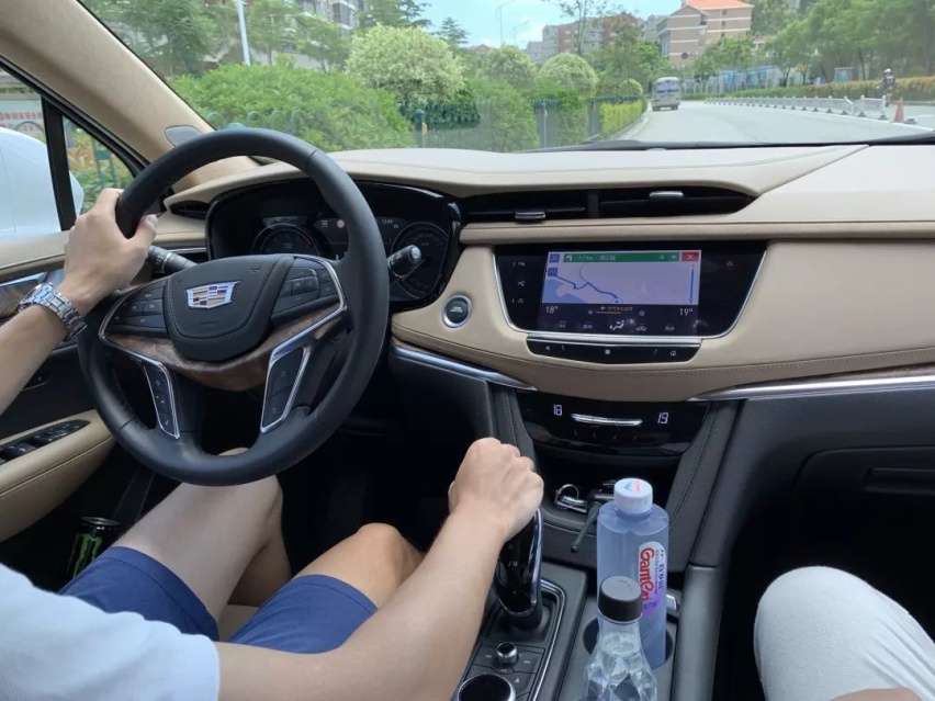 体验新款凯迪拉克XT5，全新动力更低油耗，舒适度再度升级