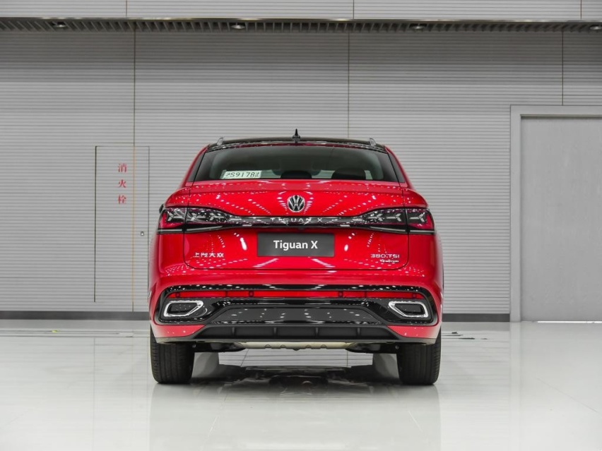 25万想买动感SUV，选别克昂科威S还是大众途观X？