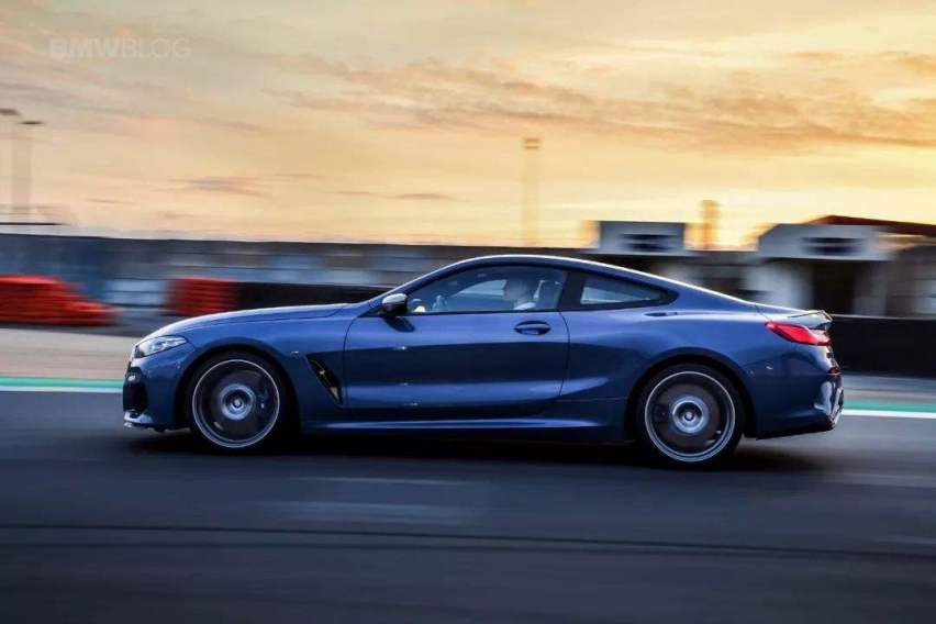 全新BMW 8系家族预售价公布，97万起享受GT旗舰轿跑