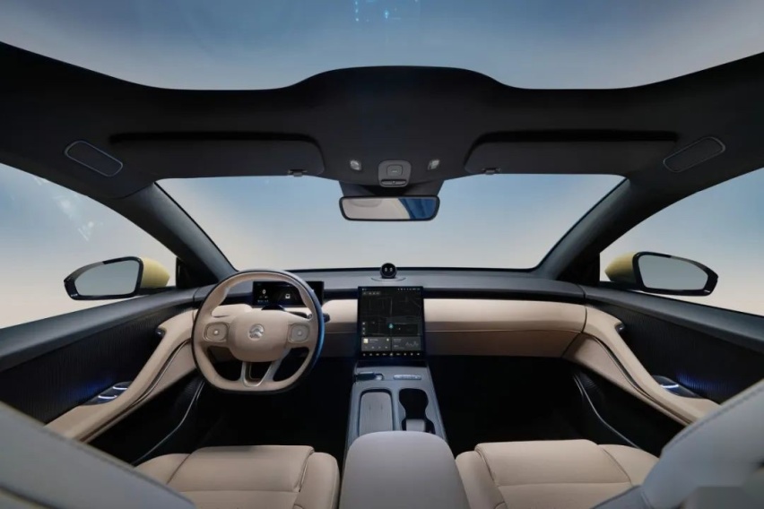 海豹、ET5、哪吒S，谁能取代Model 3？