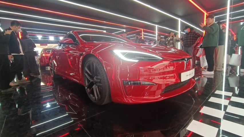 特斯拉Model S/X在美降0.5-1万美元，国内是不是也快了？