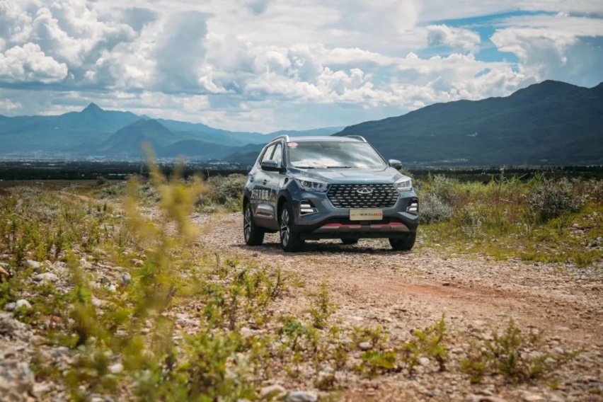 试驾全新瑞虎5x,精致感满分的10万级SUV